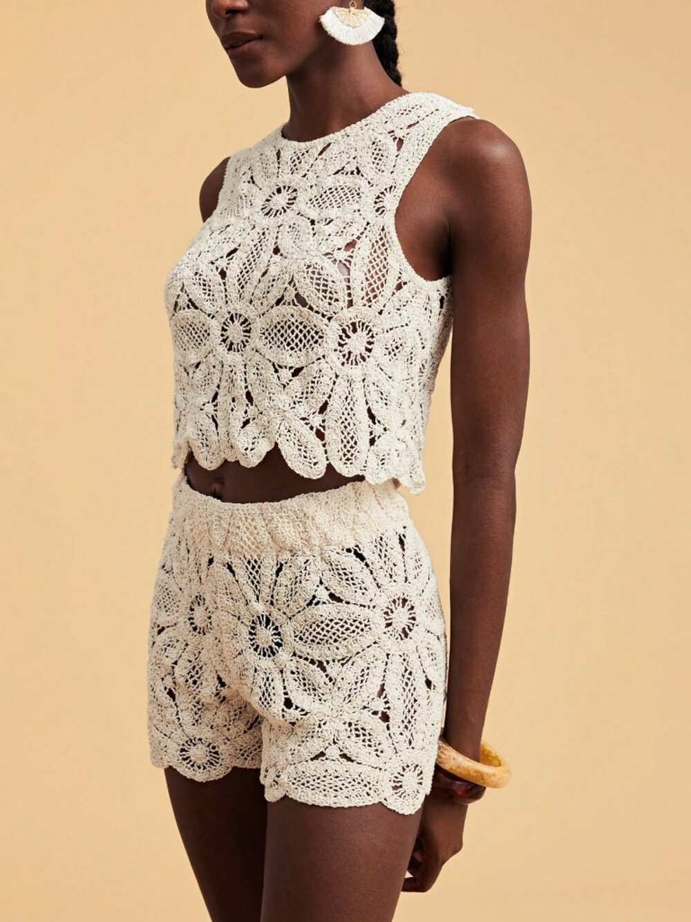 Apricot Casual Women's Floral Crochet Cropped Knit Top and Shorts Set - Picture 5 of 7